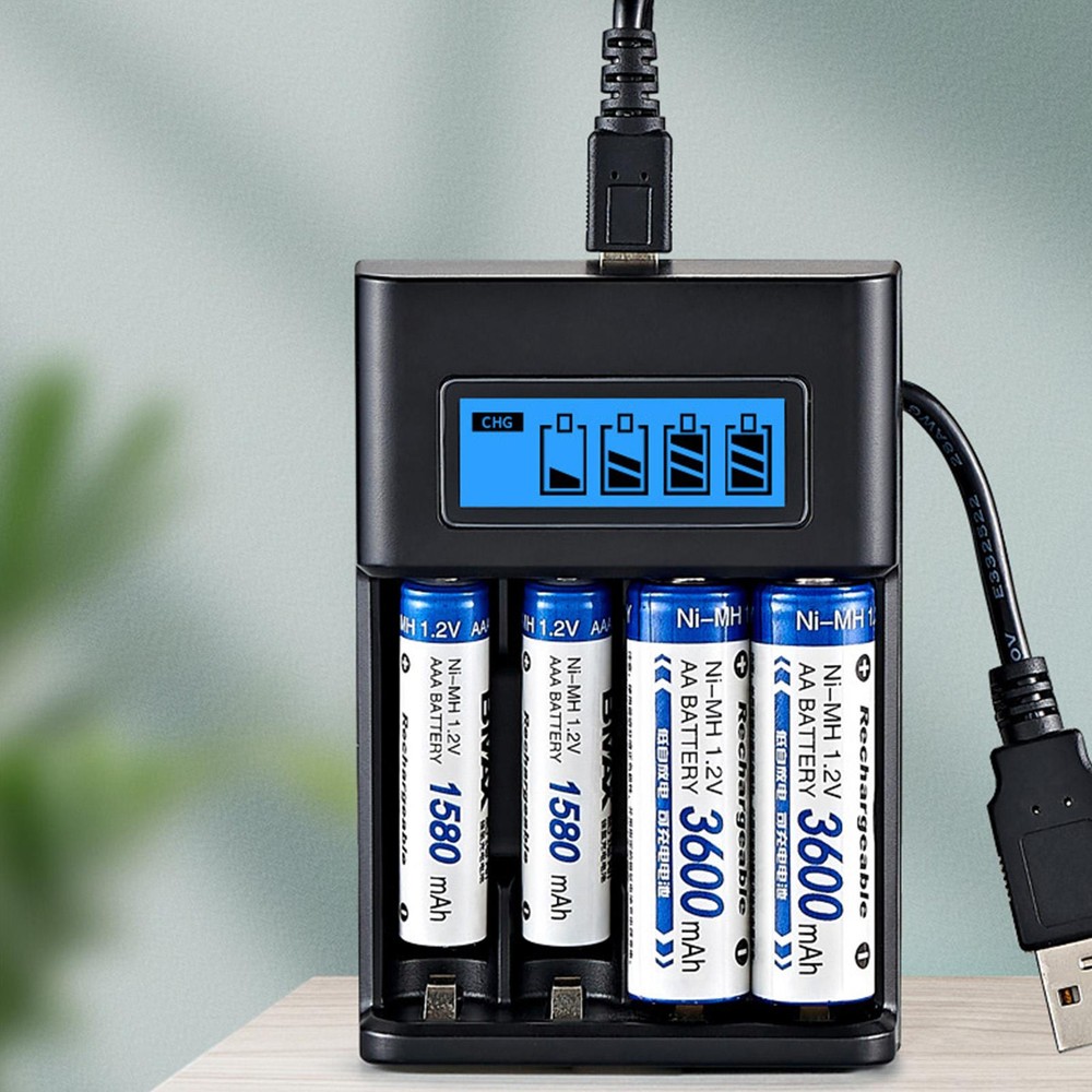 4-Slot USB Fast Charger for AA & AAA Rechargeable Batteries