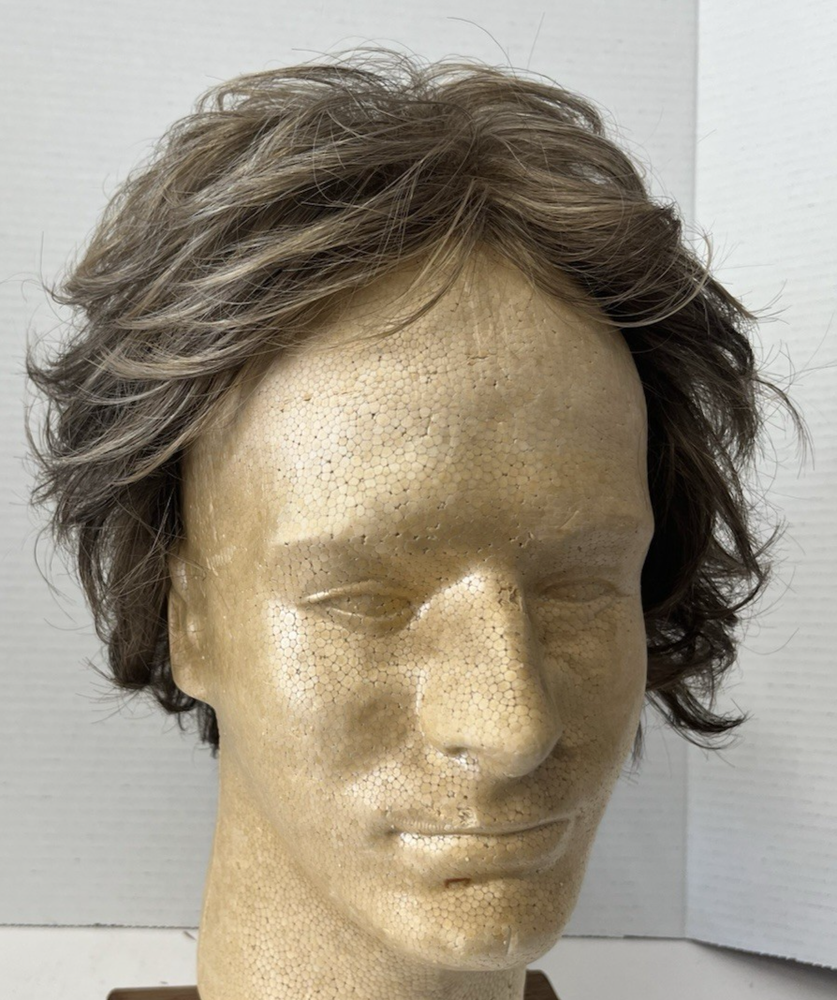 Paula Young Abby L Wavy Short Layered Brownish Blonde Ash Wig