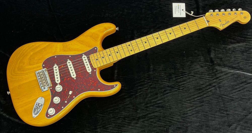 Fender Made in Japan Hybrid II Stratocaster Vintage Natural