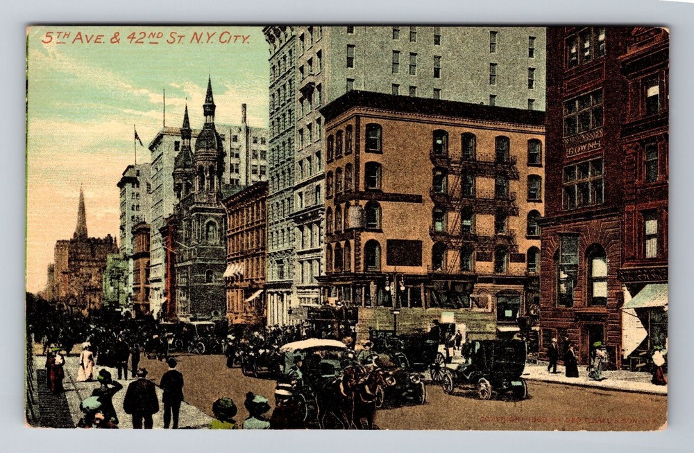 New York City NY, 5th Ave & 42nd St, Scenic View Souvenir Vintage Postcard