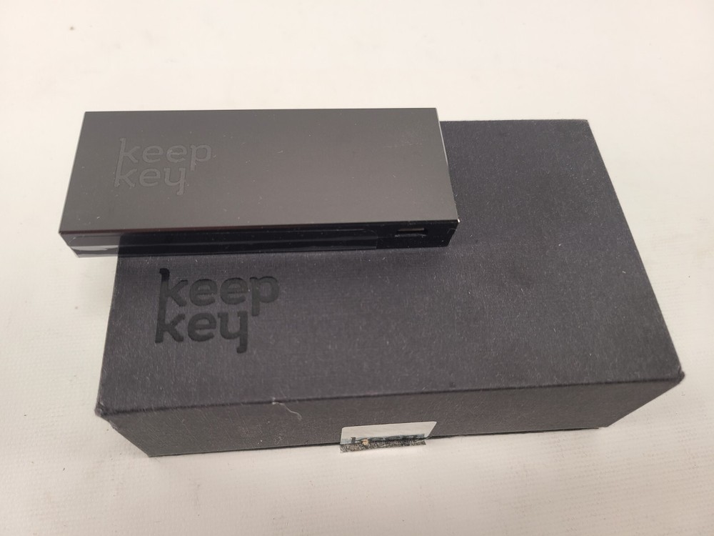 Secure Crypto Key Storage – Simple Black Hardware Wallet-image