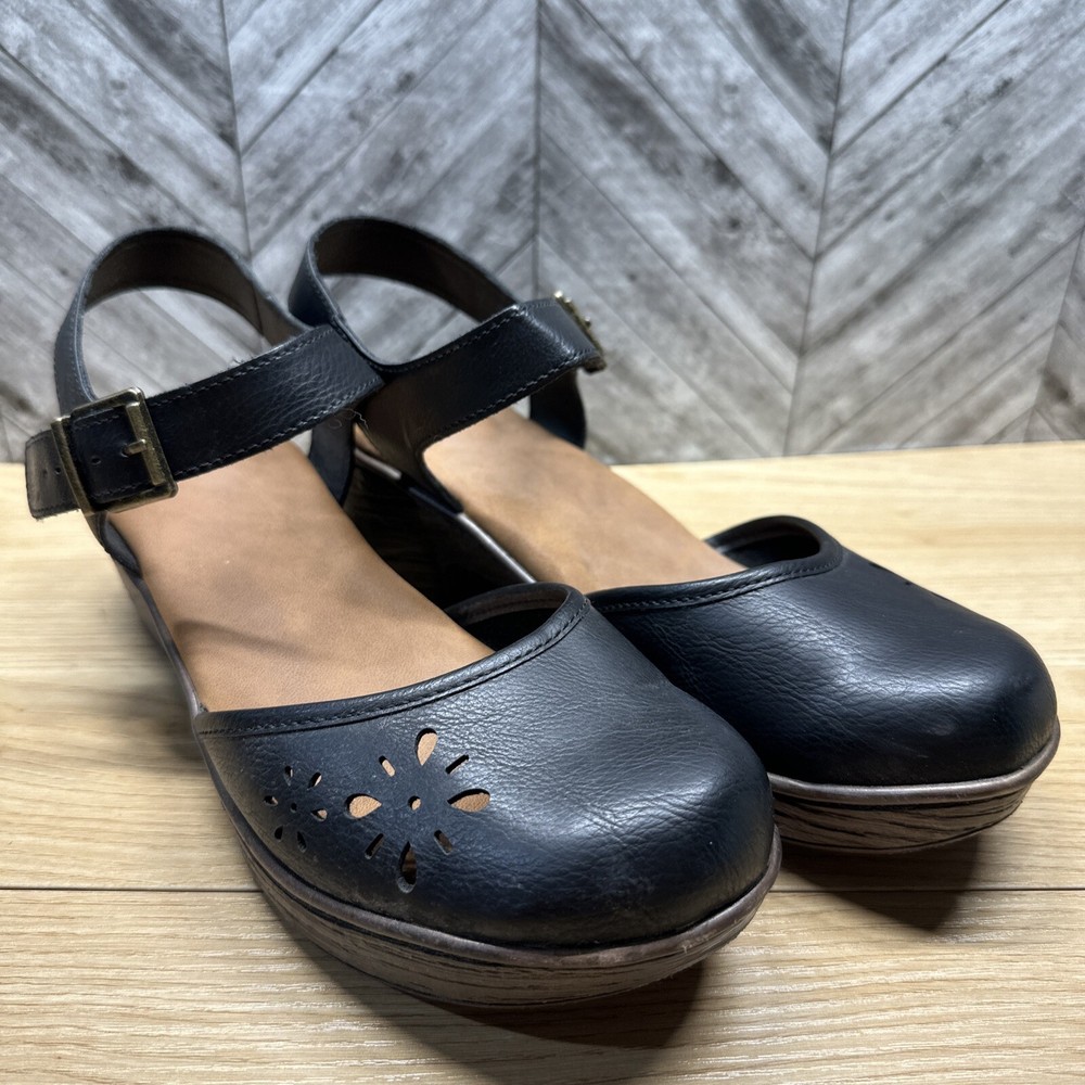 BOC Slingback Black Mary Jane Clog 10 M Closed Toe Faux Wood Heels Laser cut