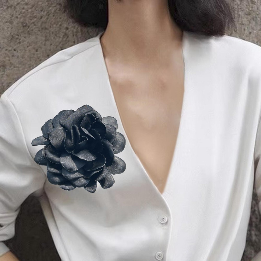 Elegant Fabric Flower Brooch Lapel Pin for Women