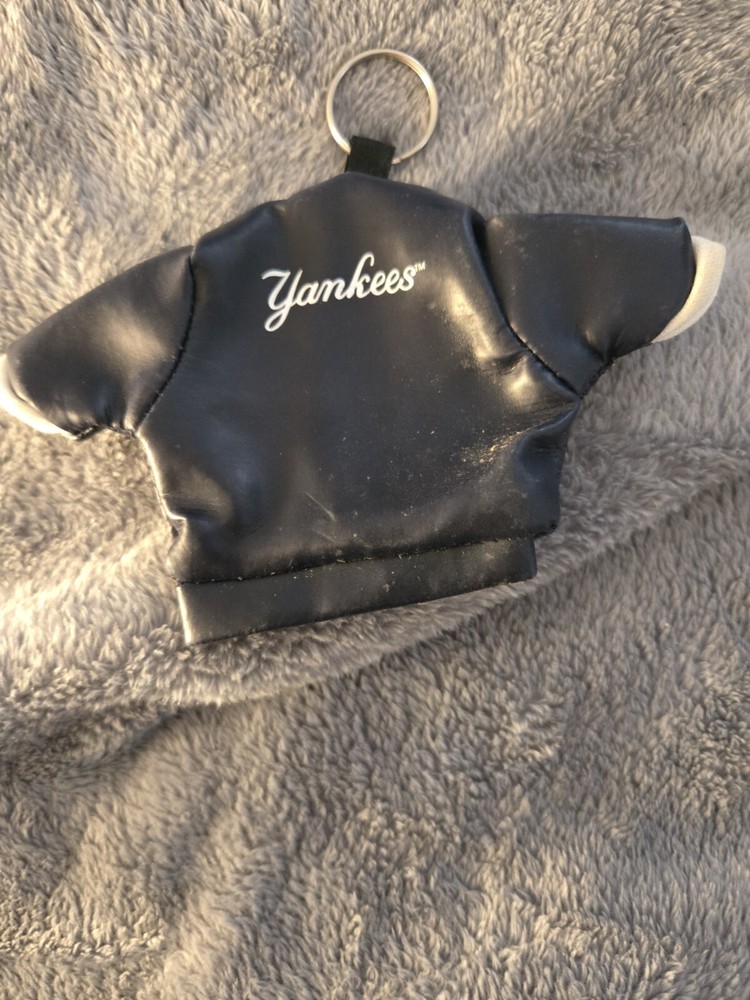Vintage New York Yankees Hebrew National Jacket Coin Purse Keychain