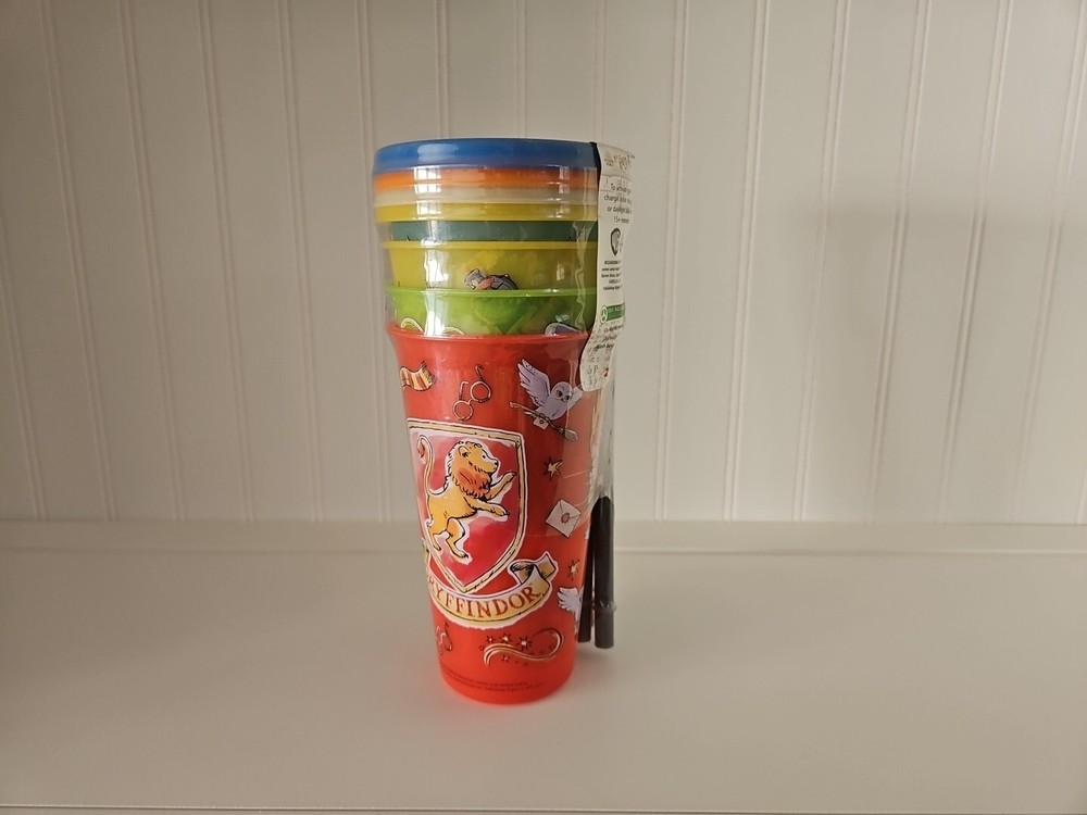 Harry Potter Glow in the Dark 25 oz Tumbler with Lid & Straw - 4 Pack