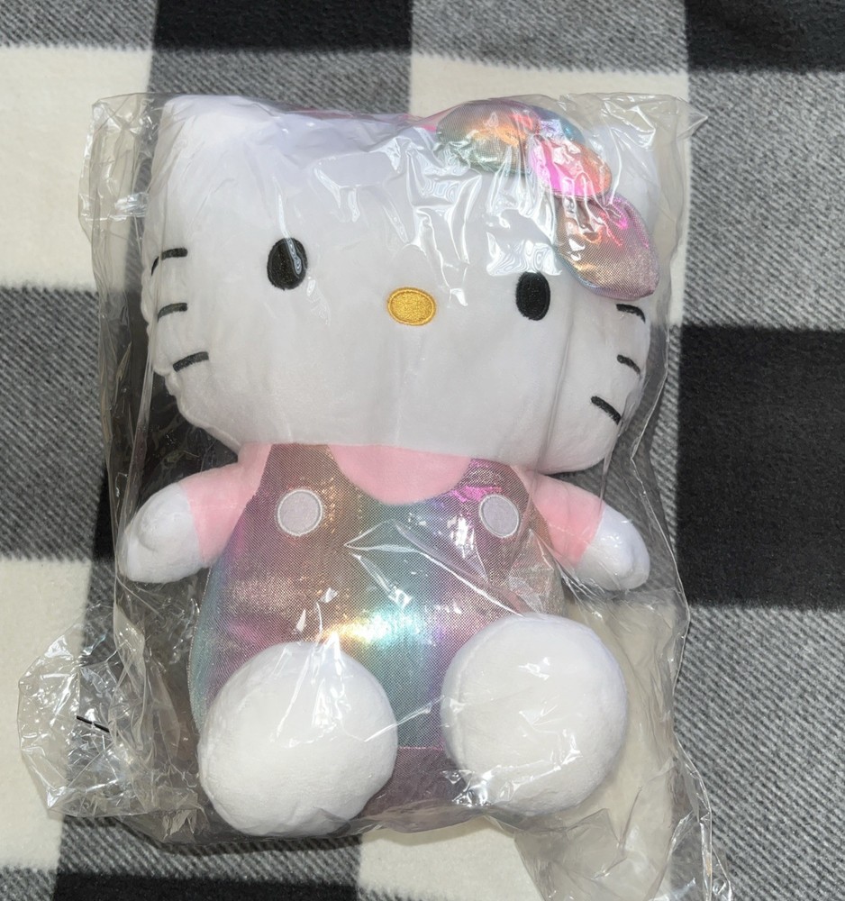 Hello Kitty 13