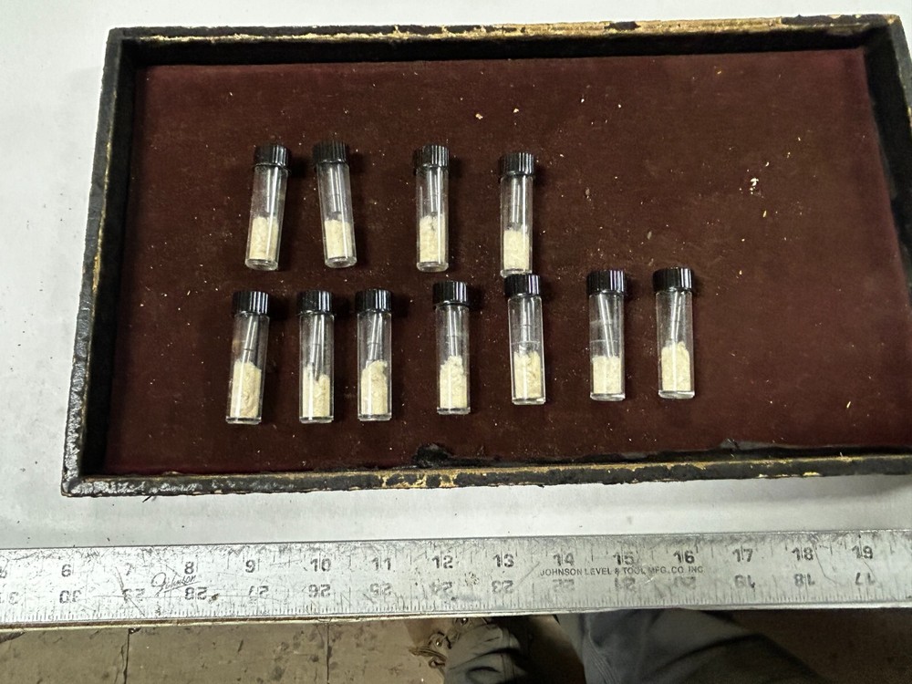 MACHINIST JwCb  TOOL LATHE MILL Machinist Lot of Unused Carbide Cutting Bits