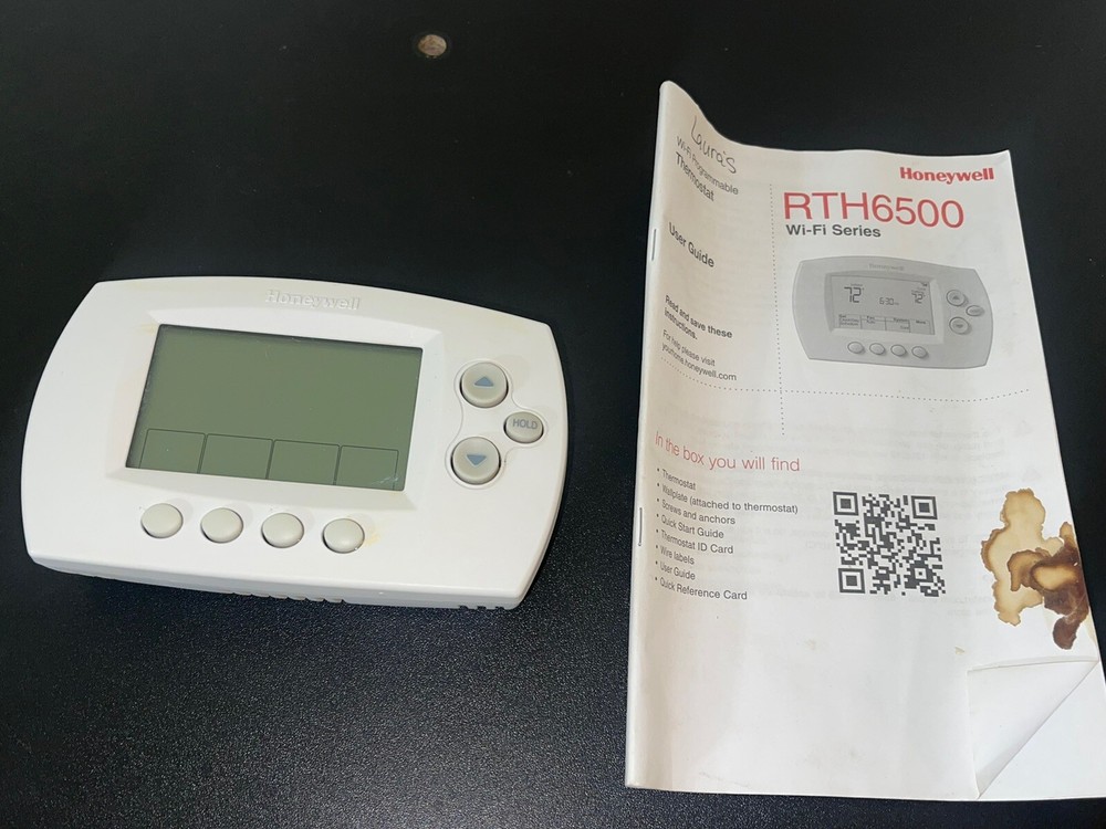 Honeywell Home Wi-Fi 7-Day Programmable Thermostat (RTH6500)