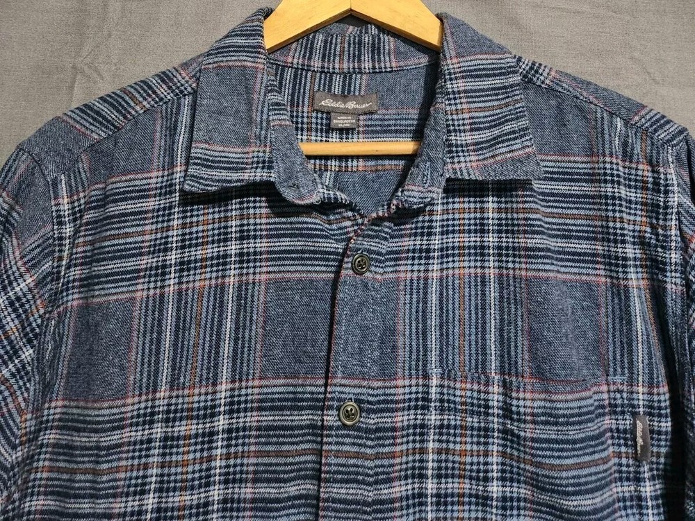 Eddie Bauer Shirt Mens XL Midweight Cotton Flannel Plaid Chest Pocket Hiking