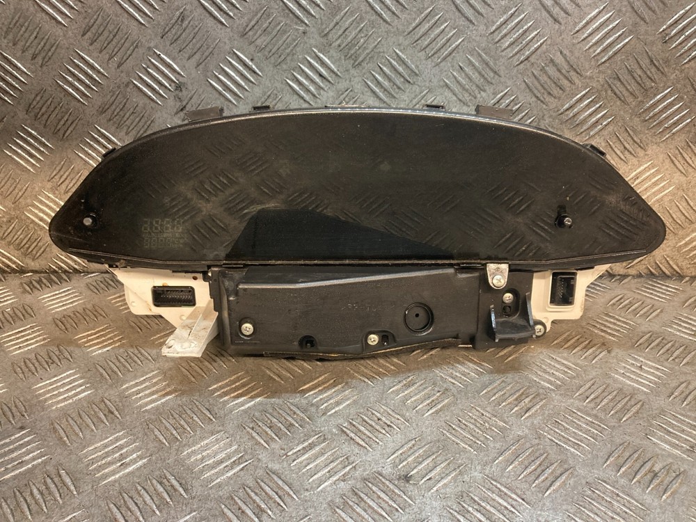 2006 Toyota Yaris MK2 1.0 3dr Speedometer Cluster 83800-52A90