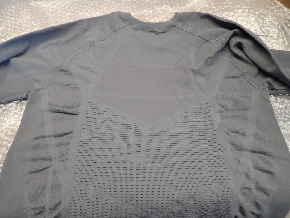 Yamaha Men's Technical Undertop T-Shirt B22PT116FOXX In Stock-image