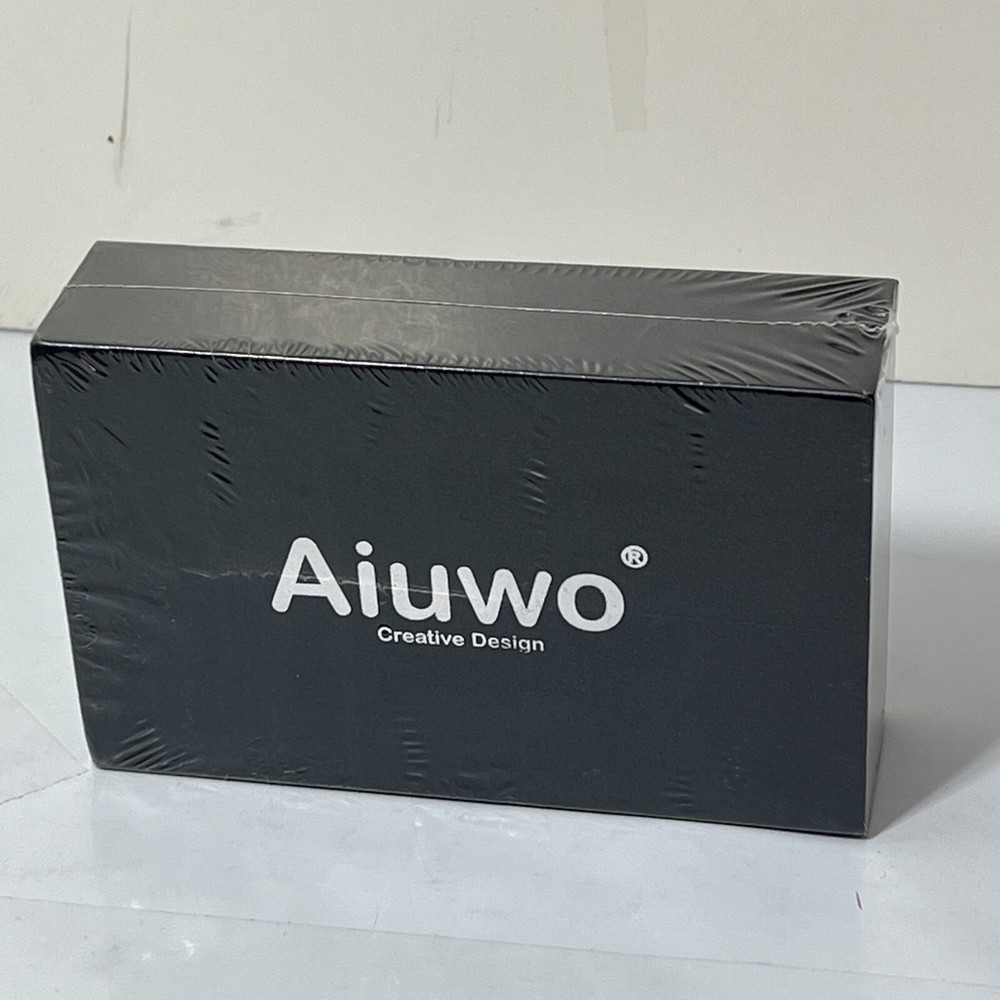 Aiuwo AirTag-Compatible Slim Credit Card Holder Brand New-image