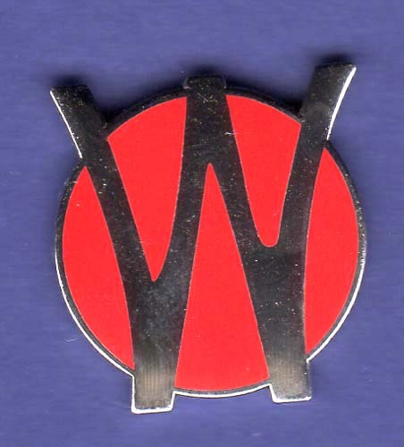 WILLYS WILLY'S JEEPSTER HAT PIN LAPEL TIE TAC ENAMEL BADGE SILVER #1213