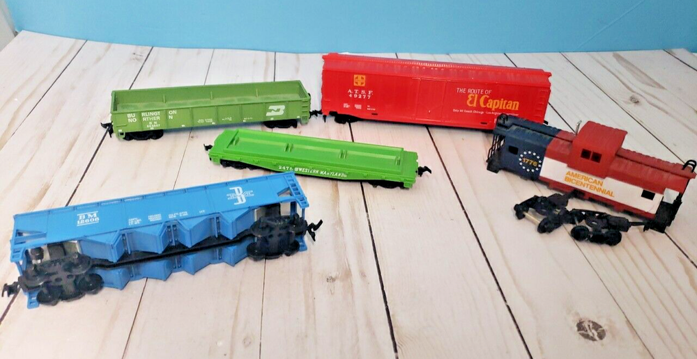 Vintage Bachmann Tyco HO Scale Hooper Flat Cars Lot of 5 Parts Only