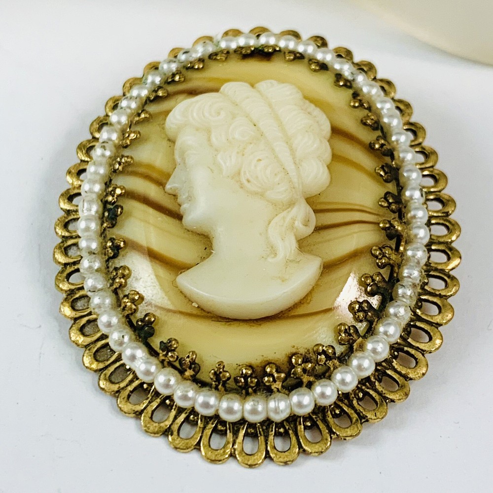 Vintage West Germany Glass Cameo Brooch with Faux Pearls & Gold Tone