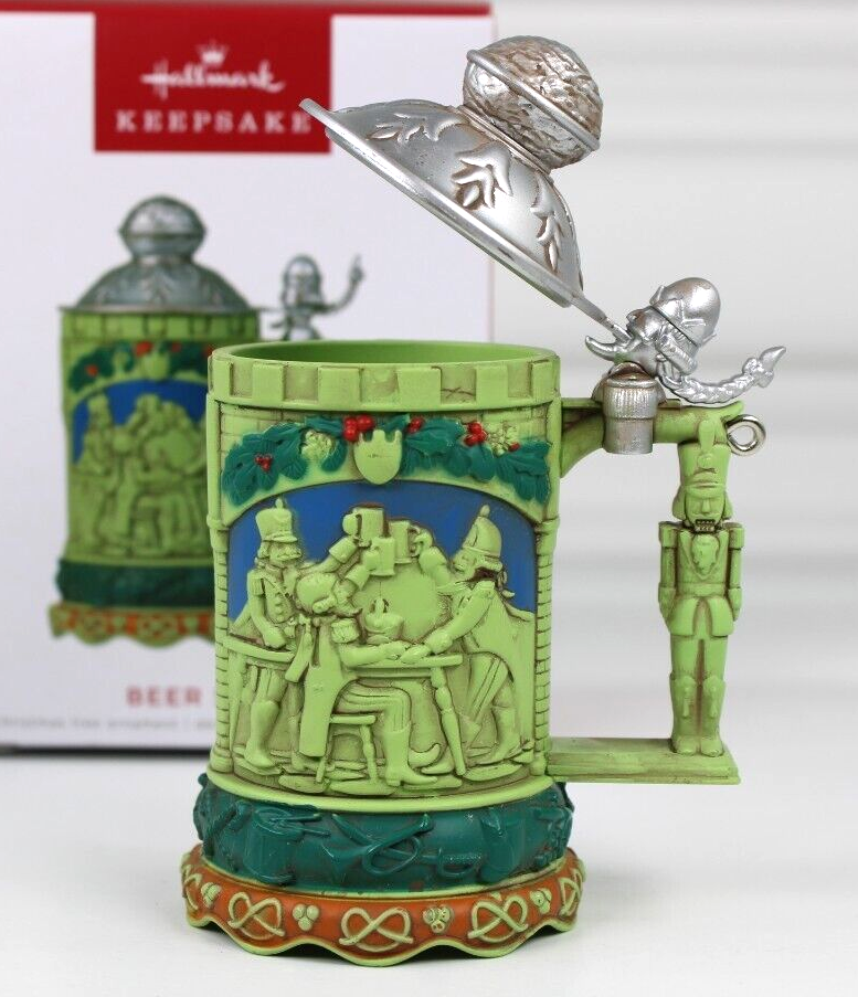 HALLMARK BEER STEIN NUTCRACKER THEMED KEEPSAKE CHRISTMAS ORNAMENT WITH LID 2022