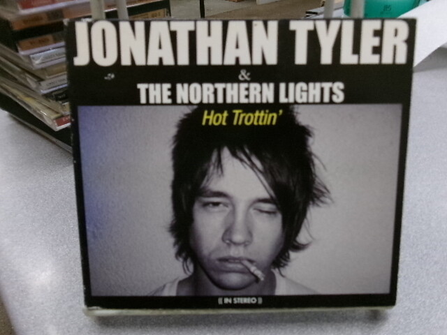 Hot Trottin, Tyler, Jonathan, Very Good