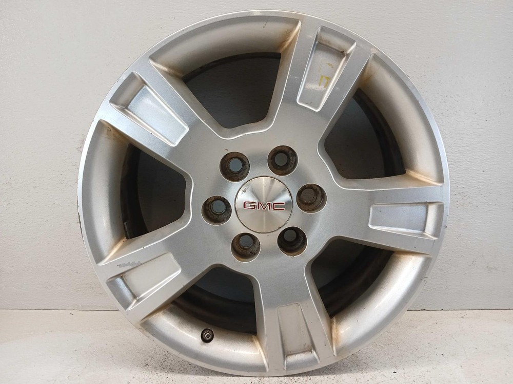 Used Wheel fits: 2008 Gmc Acadia 18x7-1/2 5 spoke painted opt PZ3 Grade B