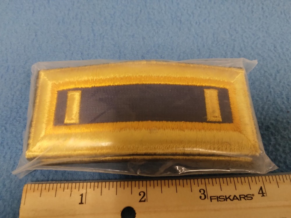 MILITARY AVIATION SHOULDER BOARDS - 2nd LIEUTENANT PAIR - MALE