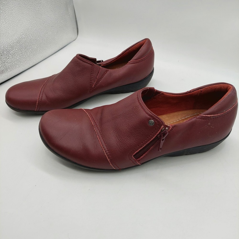 Clarks Artisan Burgundy Loafers Slip On Shoes Flats Zipper Womens Size 10