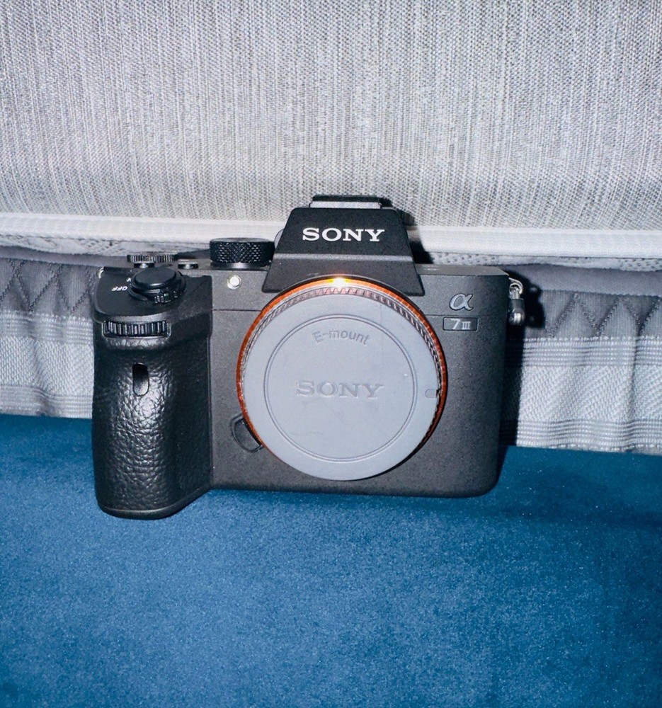 Sony Alpha A7 III Mirrorless Camera with Advanced Autofocus