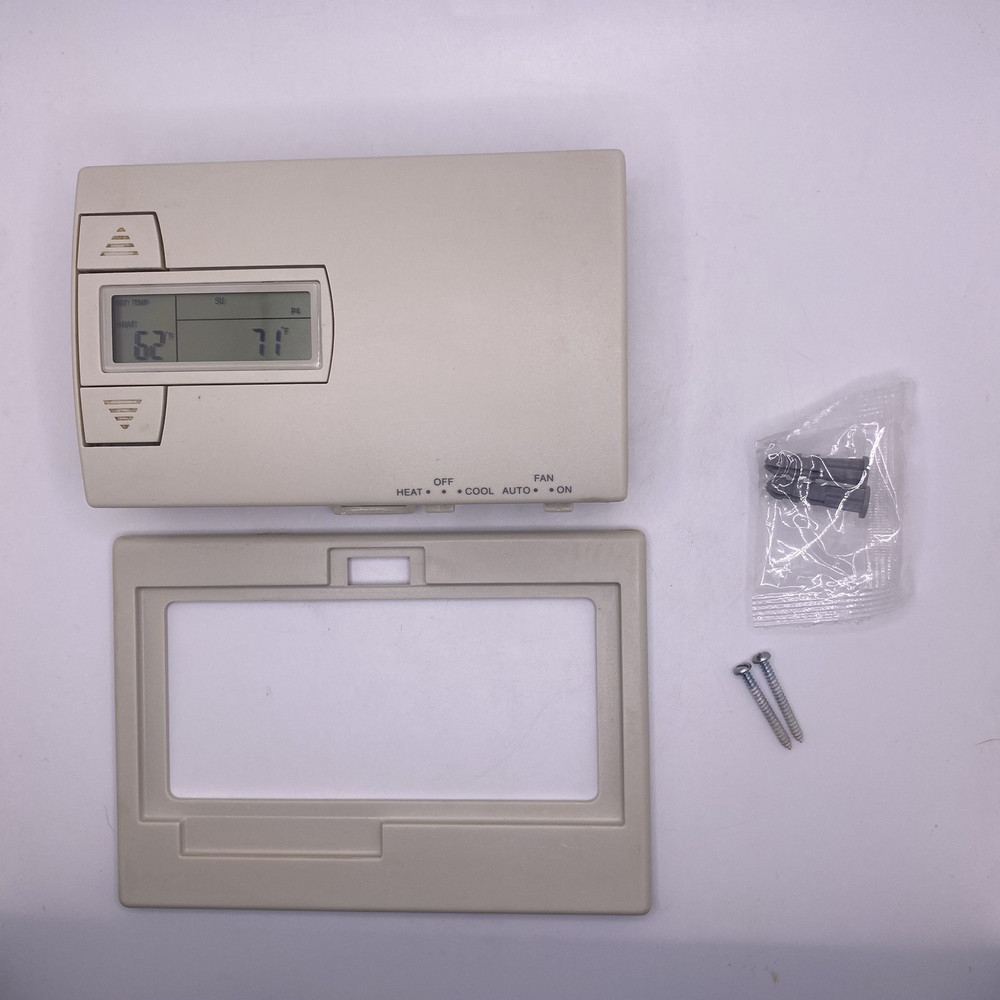 Ritetemp Model 8022c Programmable Thermostat  White Powers On With Plate