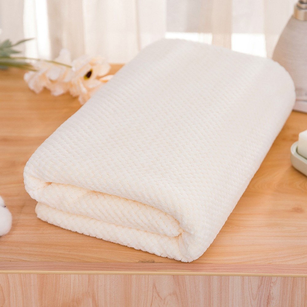 Soft Coral Velvet Bath Towel Ultra Absorbent Body Towel