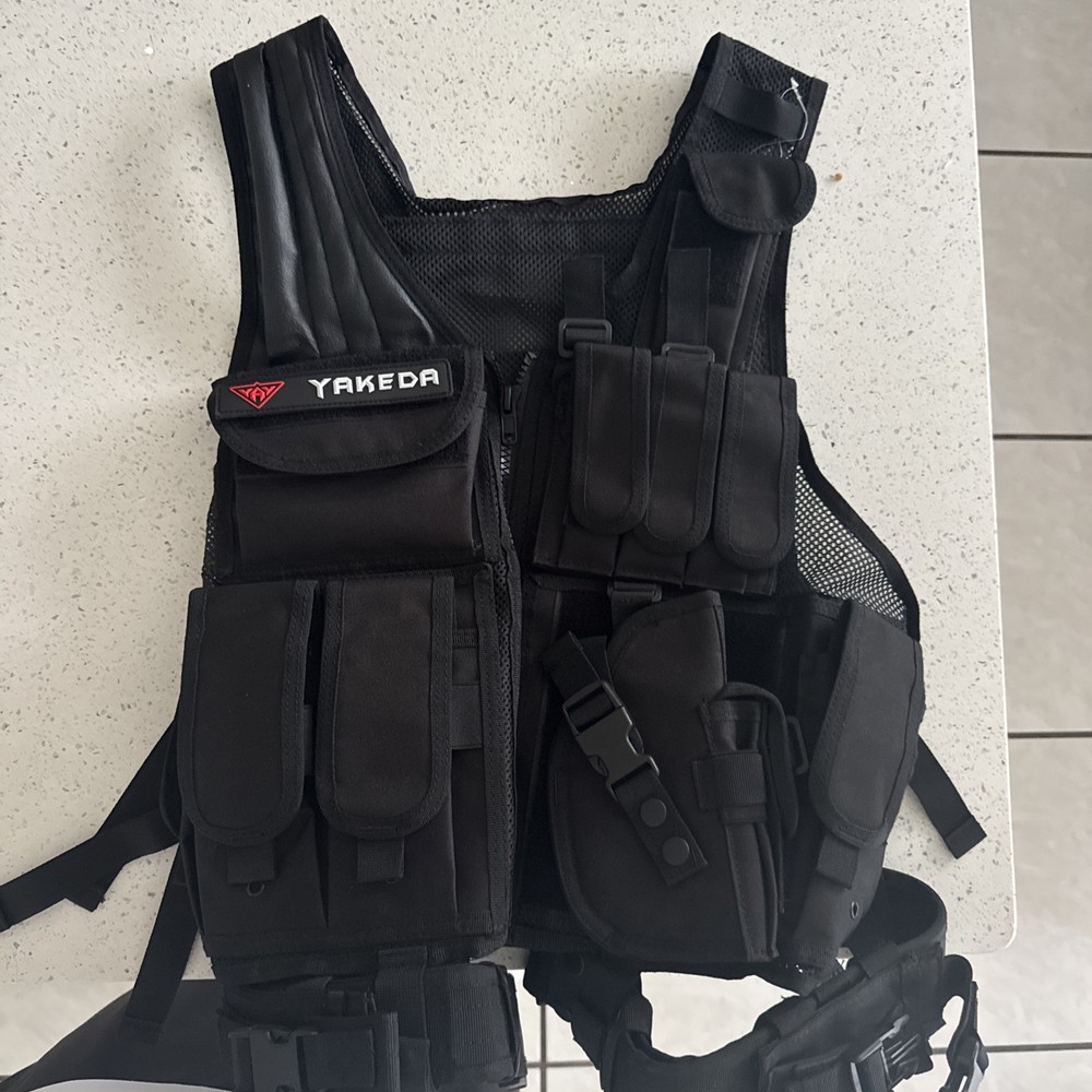 YAKEDA Tactical Molle Vest for Outdoor Range Duty & Airsoft  