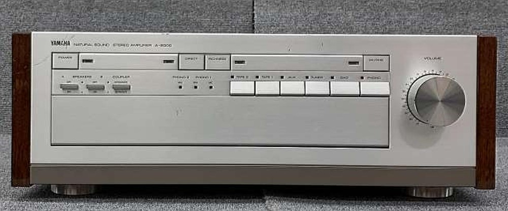 YAMAHA A-2000 Transistor Integrated Amplifier Maintained for Optimal Performance