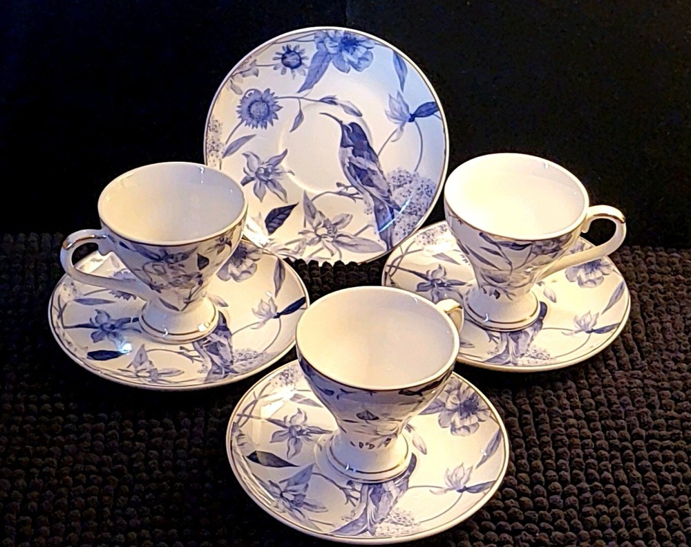 grace tea ware porcelain  Tea Cups And Saucers white W/ blue Birds /floral