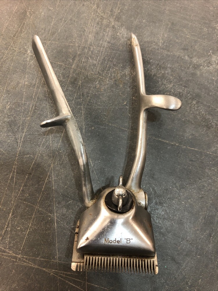 Vintage John Oster Mfg Co U.S.A. Hair Clipper Handheld Trimmer Model B No. 0