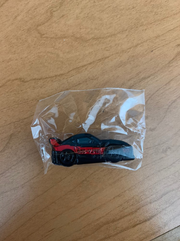 ❇️NEW✅ Leen Customs Pin SNKRWHIP Adidas Yeezy Boost 350 V2 Supra A90 LE 104/500