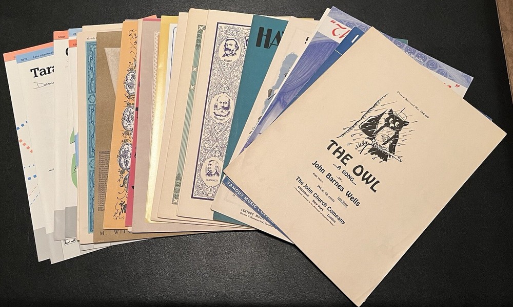 Lot of 25+ Piano Sheet Music in Excellent Condition, Various Ages, Fun Bunch!