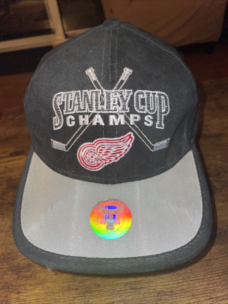Detroit Red Wings Stanley Cup Champs 1998 Starter Hat Vintage New With Tags!