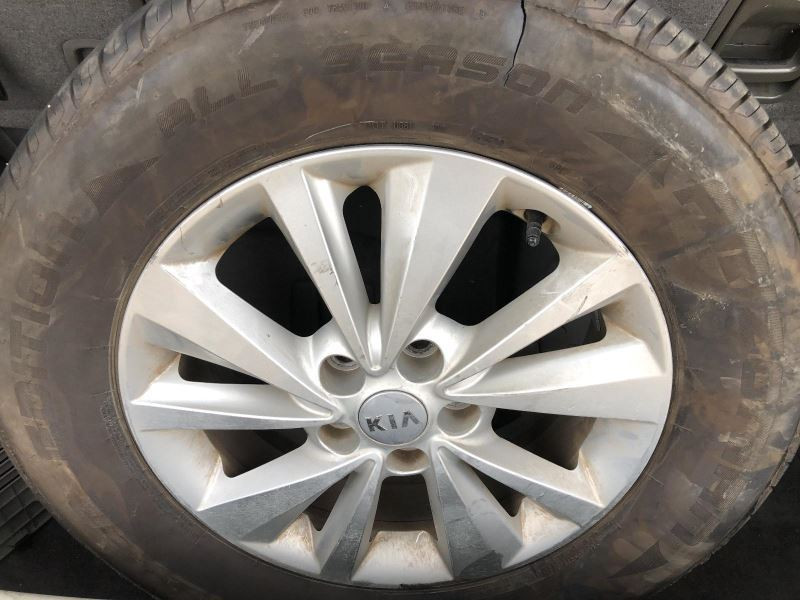 2015 2016 2017 2018 KIA SEDONA 17x6.5 Silver Alloy 10 Spoke Wheel Rim     871316