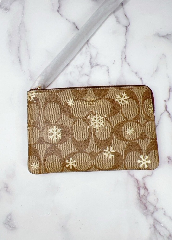 New Coach Corner Zip Wristlet in Signature Canvas with Snowflake Print CF286