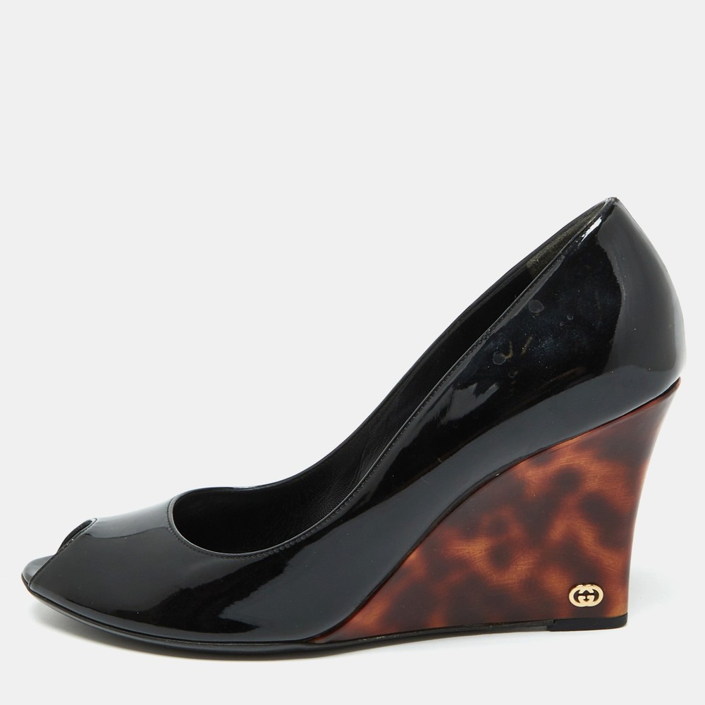 Gucci Black Patent Leather G Logo Peep Toe Wedge Pumps Size 40