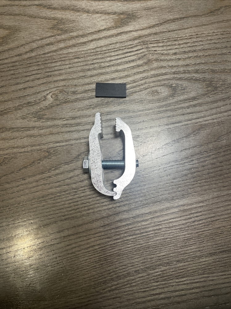 TRUXEDO DEUCE 2 LO PRO TONNEAU RAIL CLAMP, PRO X15,TITANIUM,UNDERCOVER BUY NOW!!-image