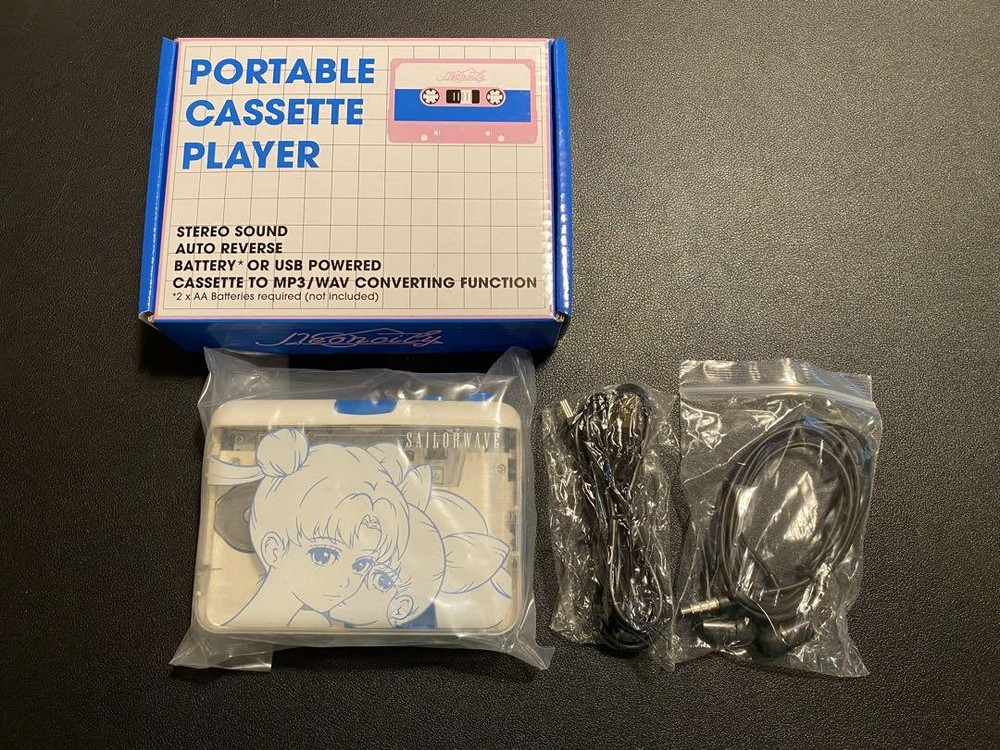 Macross 82-99 Sailorwave Vintage Retro Portable Cassette Player for Nostalgic Music Lovers