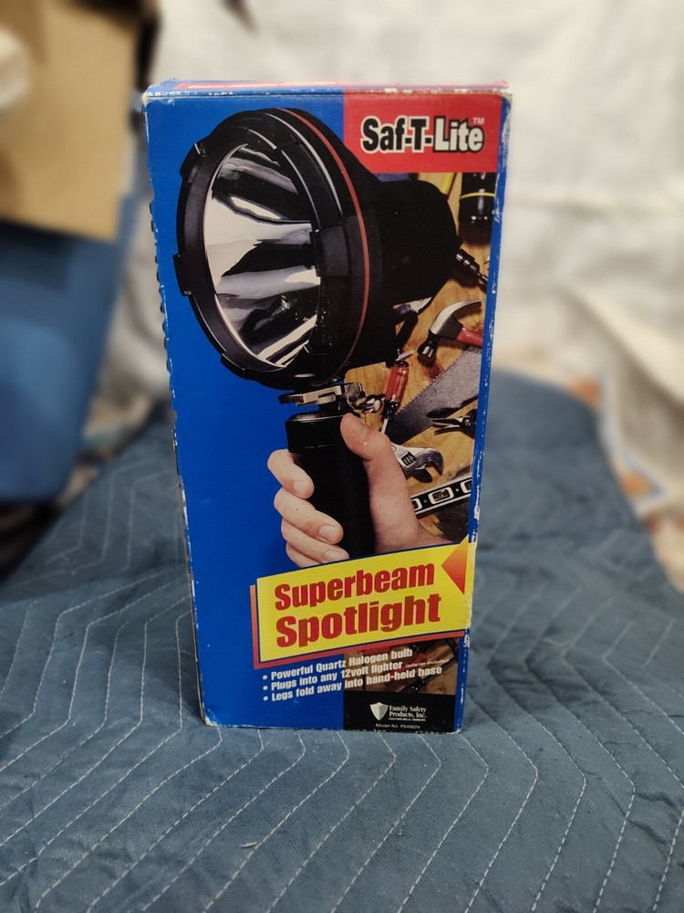 500,000 Candle Power Portable Spotlight 12volt Quartz Halogen