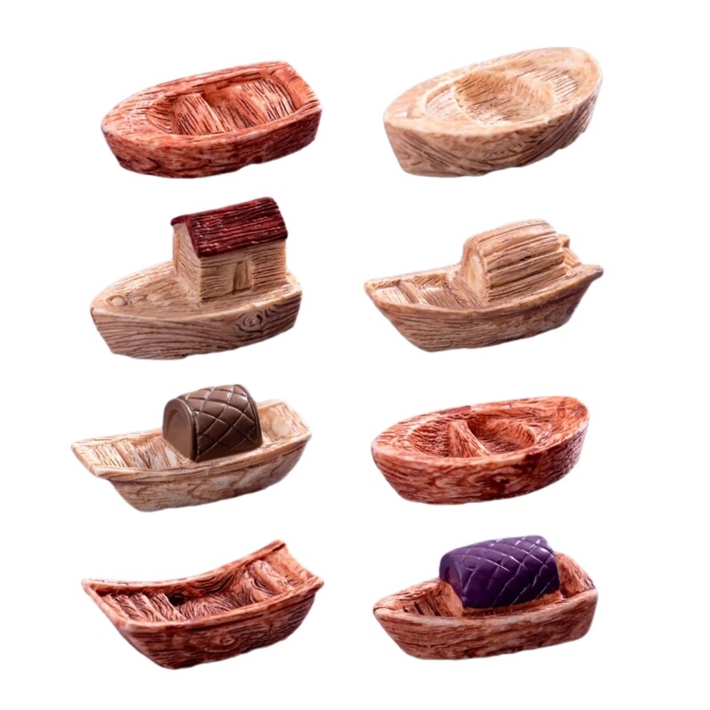 8Pcs Mini Vintage Boat Figurines for Garden Landscaping and Crafts