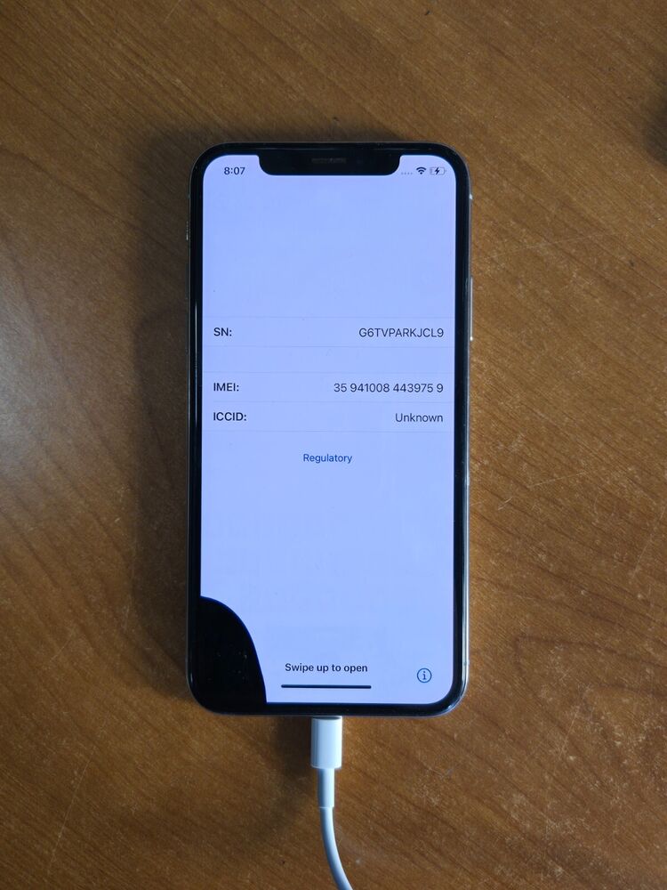 Apple iPhone X - 256 GB - White (Unlocked)