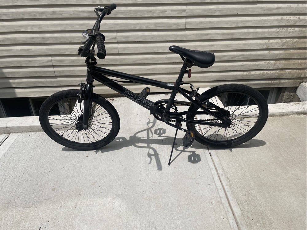 Black Mountain Bike for Men and Women  