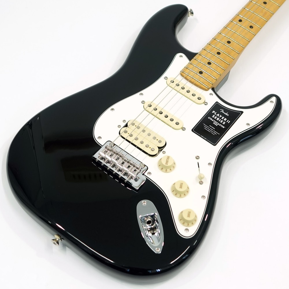 Fender Player II Stratocaster HSS Black   M