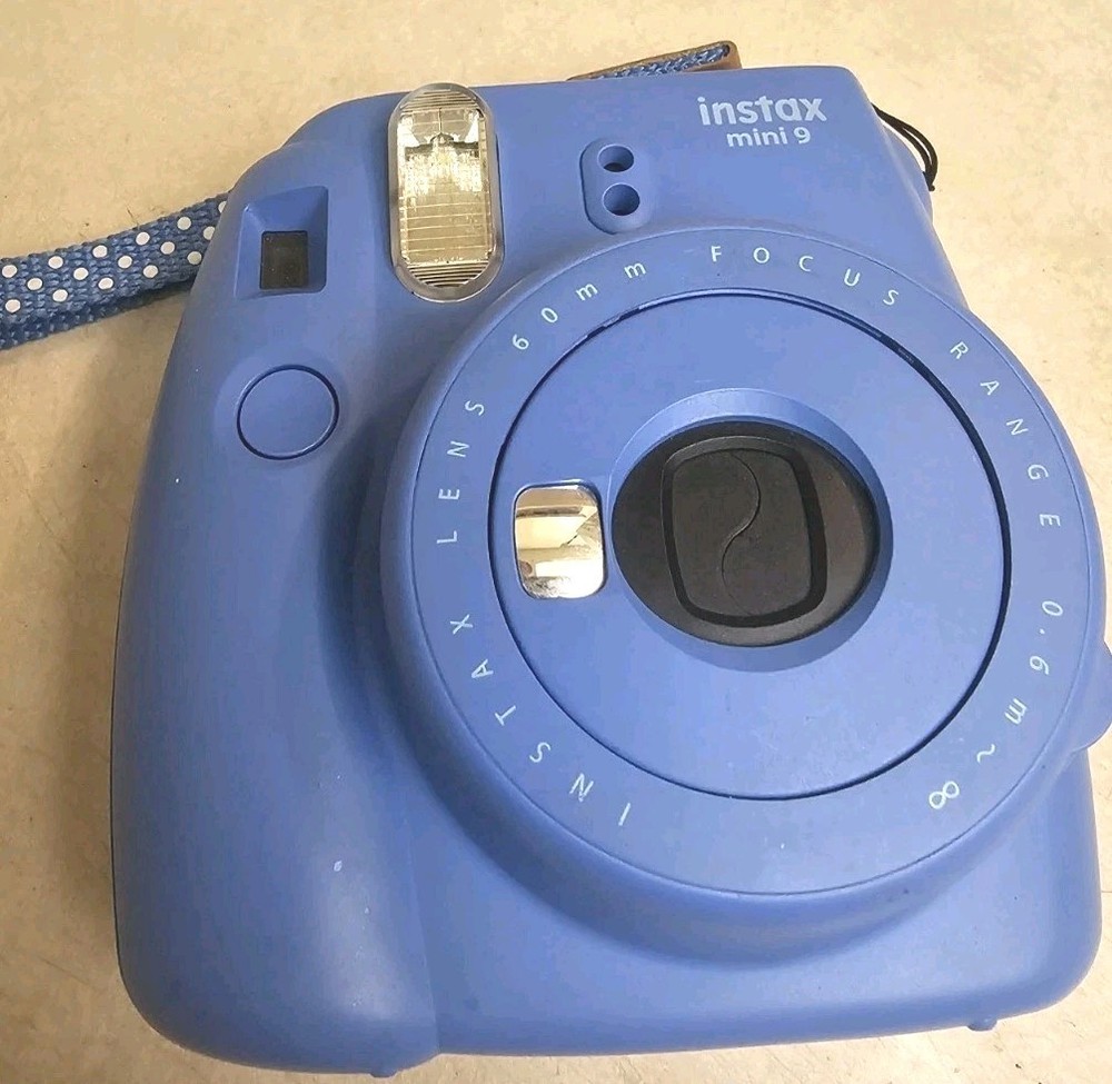 Fujifilm Instax Mini 9 Instant Camera in Blue – Tested & Working