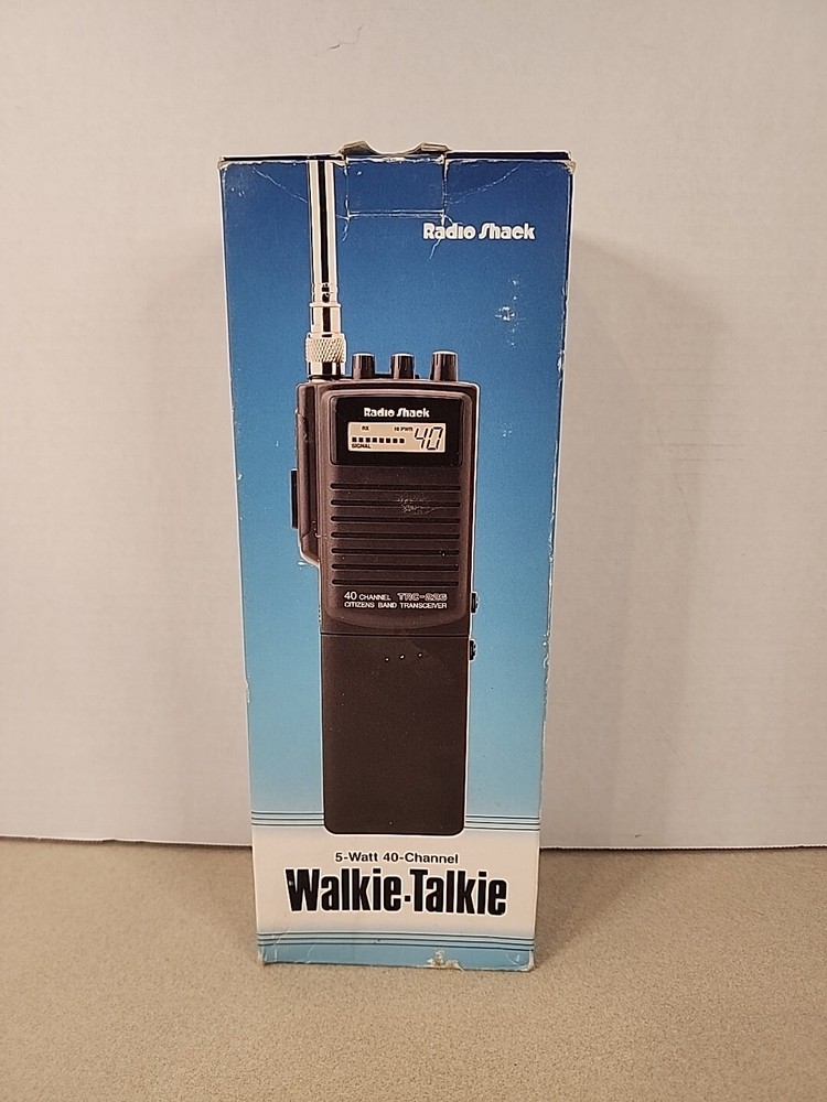Radio Shack Realistic 40 Channel TRC-226 Walkie Talkie Citizen Band Transceiver