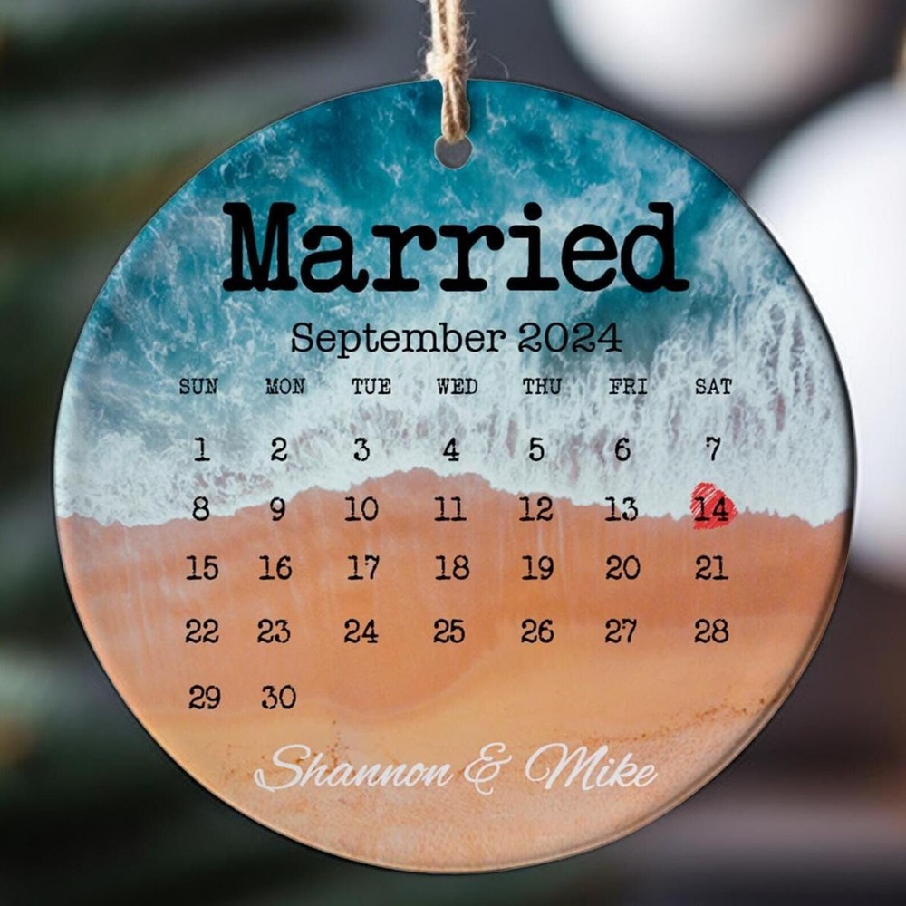 2024 Our First Christmas Married Ornament Ceramic Keepsake with Date Calendar for Newlyweds
