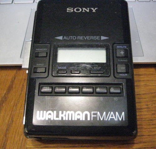 1st Gen Sony Walkman WM-AF62 FM AM Cassette Player with Radio #0199EPC