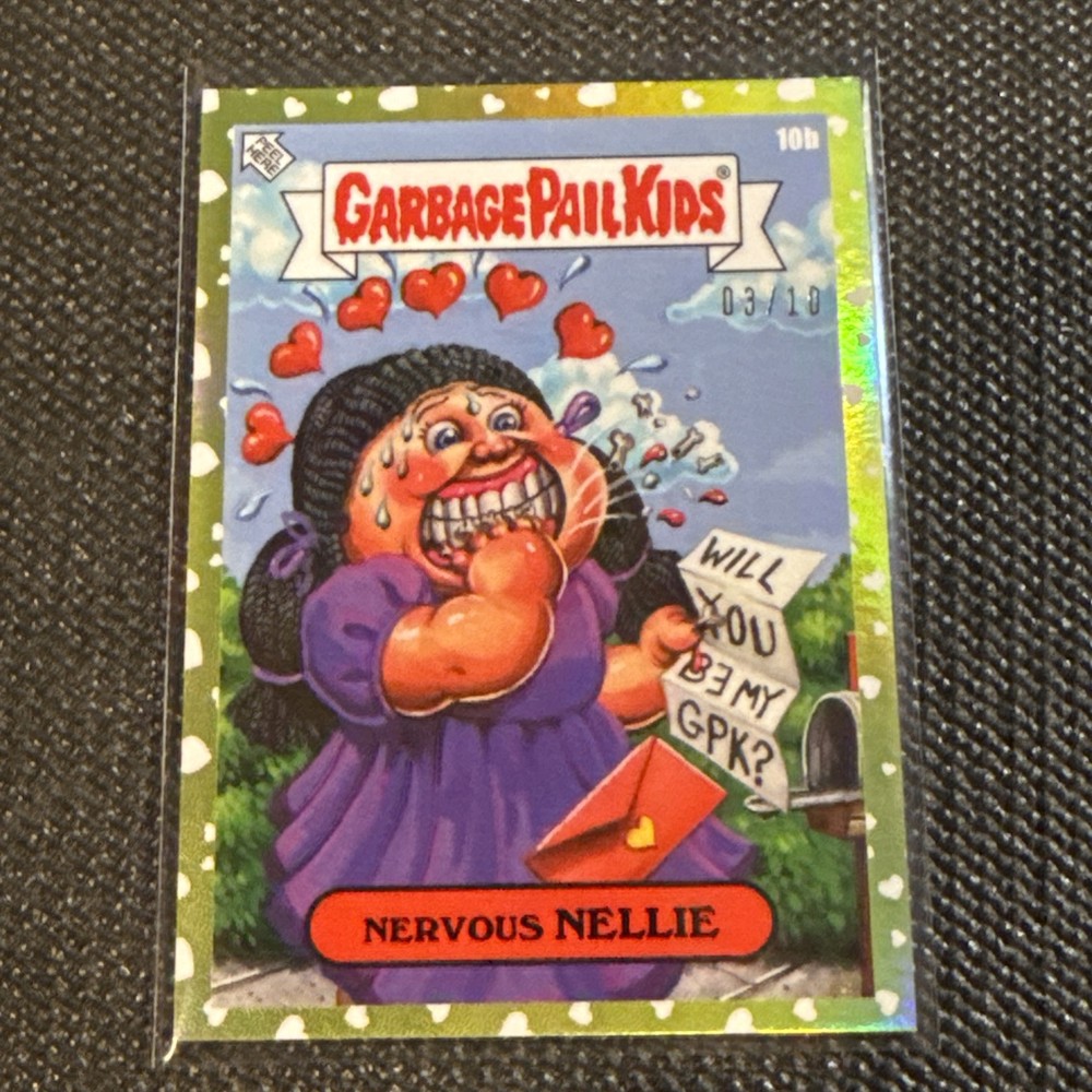 2025 GARBAGE PAIL KIDS VALENTINES DAY GOLD FOIL Nervous Nellie #/10