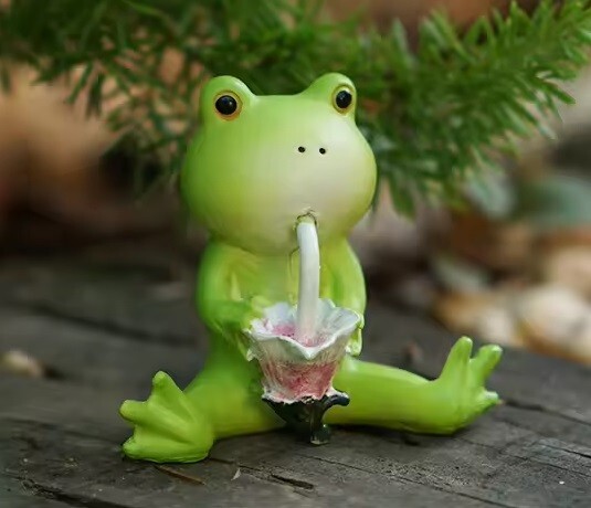 Frog Drinking Miniature Fairy Garden Statue Resin Small Figurine Home Decor Gift